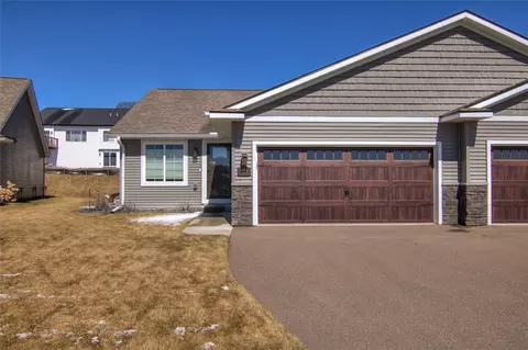 1218 Caden Ct, Eau Claire, WI 54703