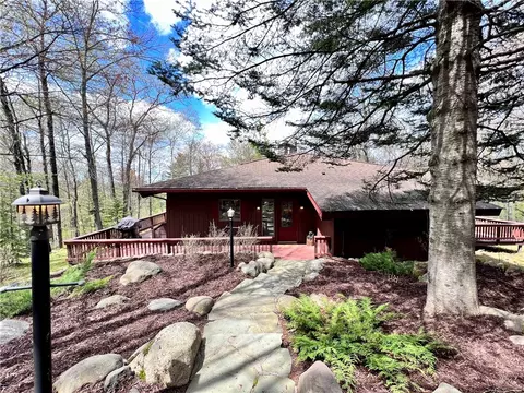 16260 Village Kame Rd, Cable, WI 54821