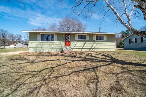 1220 E Laneville Ave, Durand, WI 54736
