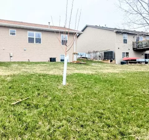 376 Cedar St, Baldwin, WI 54002 photo 5