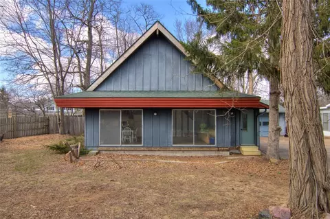 725 Buffington Dr, Eau Claire, WI 54703