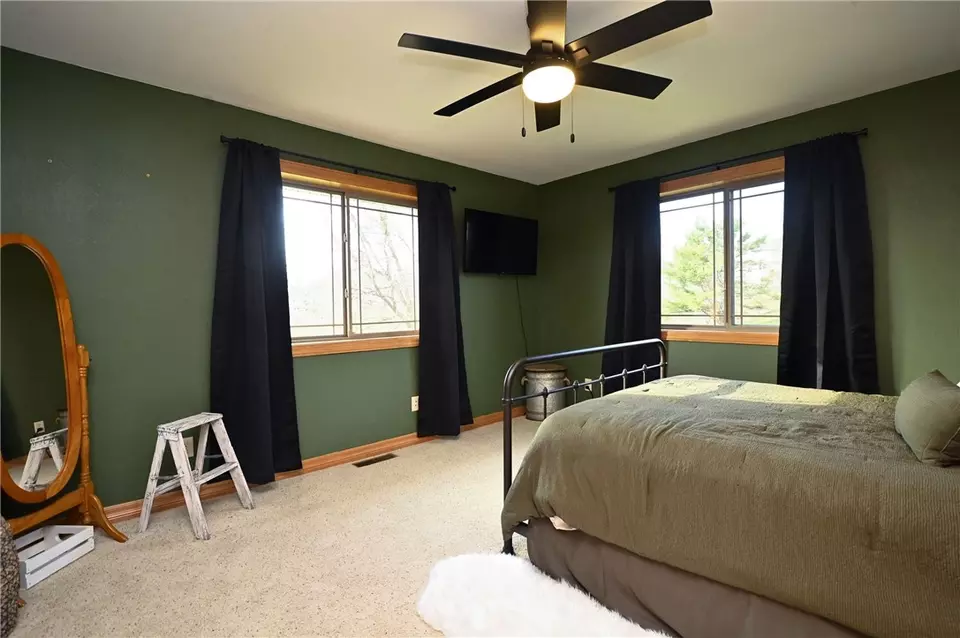 Bedroom - 4410 Echo Valley Dr, Eau Claire, WI 54701 photo 1 of 6