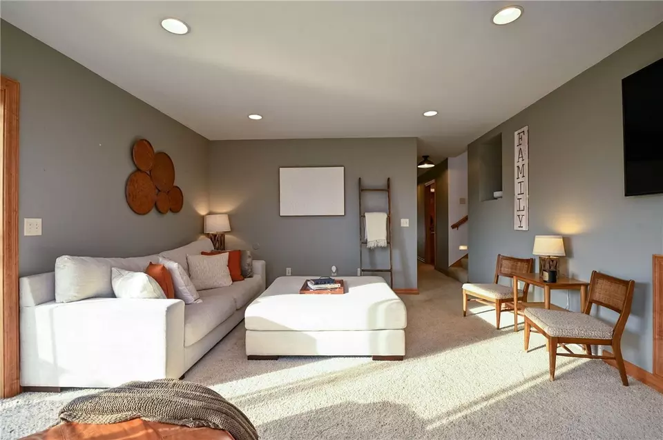 Living - 4410 Echo Valley Dr, Eau Claire, WI 54701 photo 4 of 4