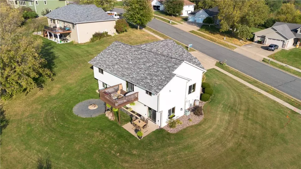 View/Area - 4410 Echo Valley Dr, Eau Claire, WI 54701 photo 2 of 3