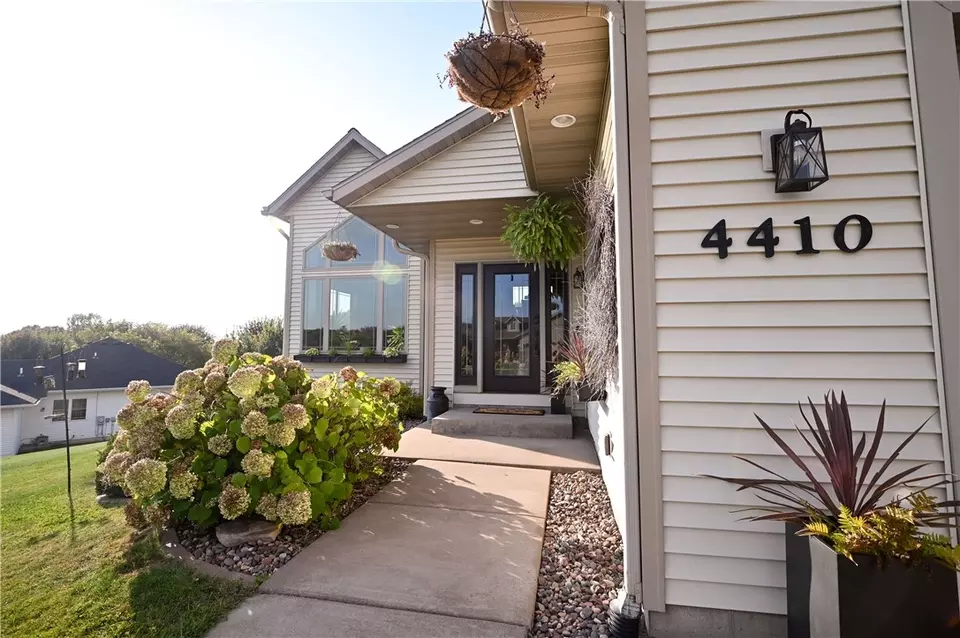 Exterior - 4410 Echo Valley Dr, Eau Claire, WI 54701 photo 7 of 7