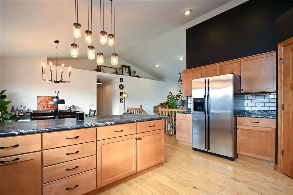 Kitchen - 4410 Echo Valley Dr, Eau Claire, WI 54701 photo 3 of 3
