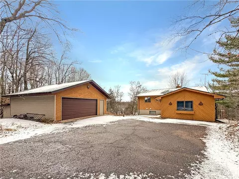 20915 Erickson Ln, Grantsburg, WI 54840