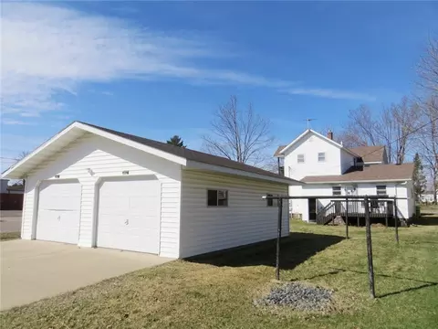 Exterior - 201 E School St #1&2, Thorp, WI 54771 photo 3 of 4