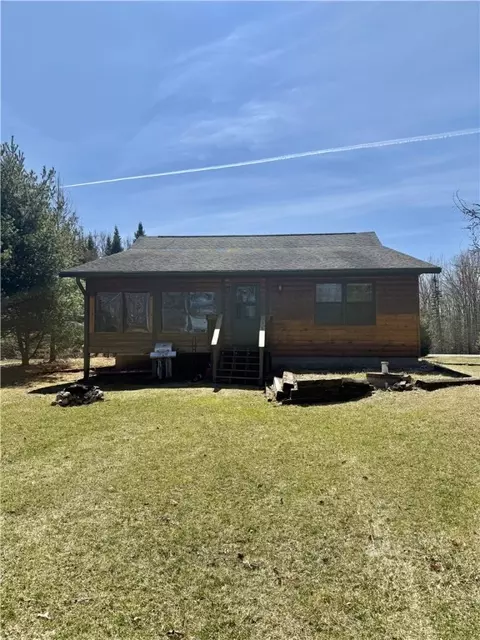 N5106 County Road G, Gilman, WI 54433