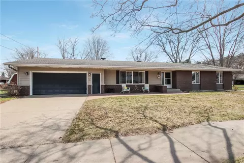 3121 Eisenhower St, Eau Claire, WI 54701