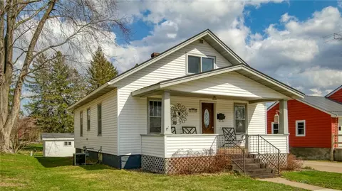 1120 Newman St, Bloomer, WI 54724