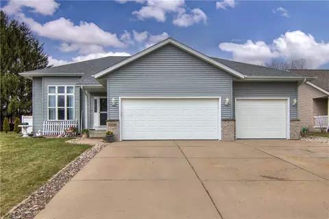 2206 Deblene Ln, Eau Claire, WI 54703