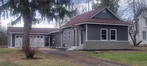 157 W Main St, Hixton, WI 54635