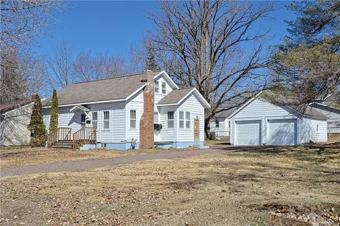 409 River Ave E, Ladysmith, WI 54848