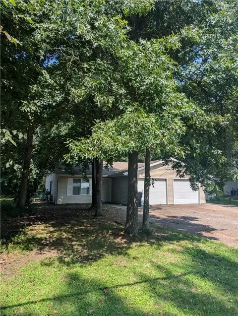 e5723e5725 803rd Ave #1-2, Menomonie, WI 54751