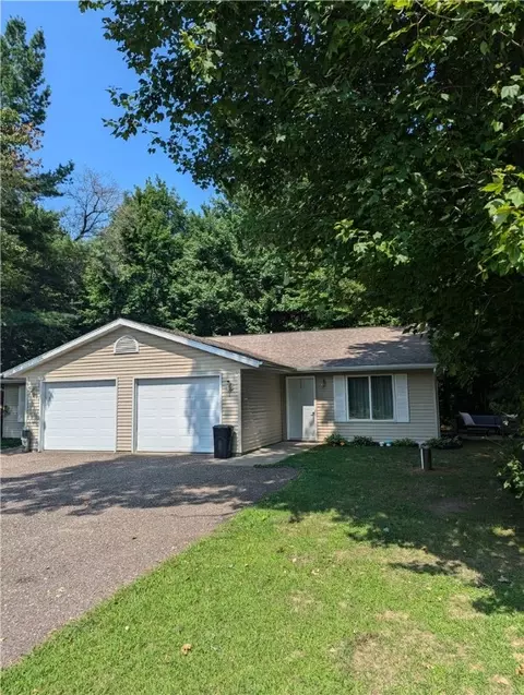 e5727e5729 803rd Ave #1-2, Menomonie, WI 54751