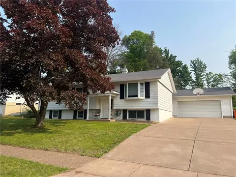 2912 Solem Ln, Eau Claire, WI 54703
