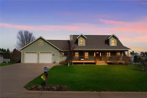 1880 Abby Rd, Cumberland, WI 54829
