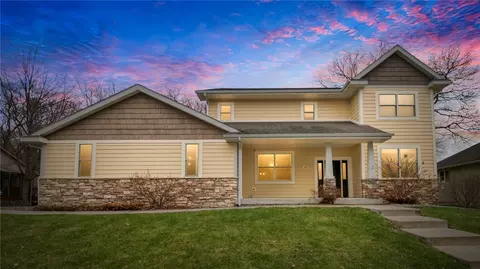 3219 Anric Dr, Eau Claire, WI 54701
