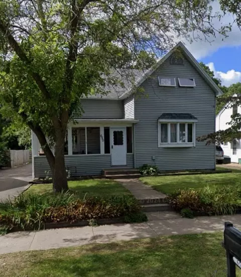 650 Park Ridge Dr, Eau Claire, WI 54703