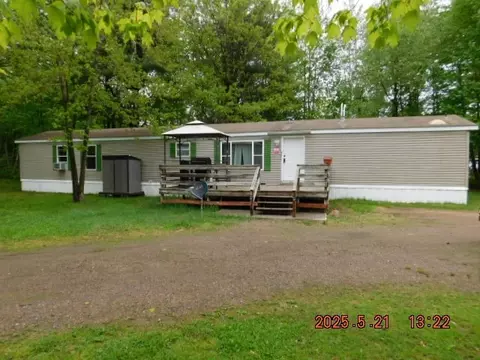 n1555 Wisconsin 40, Bruce, WI 54819