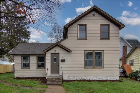 208 W Grand Ave, Chippewa Falls, WI 54729