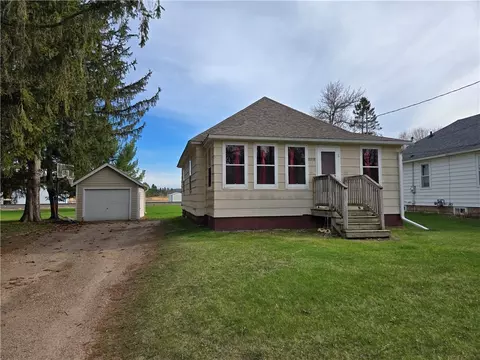 1312 Tiffany St, Boyceville, WI 54725