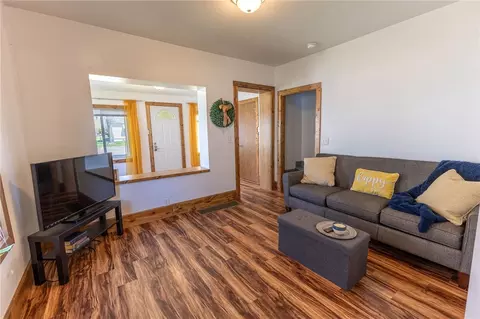 336 E 4th Ave, Stanley, WI 54768 photo 7