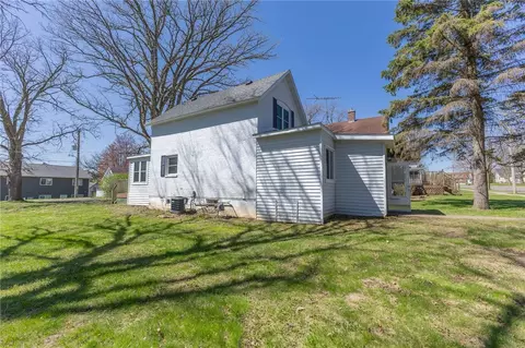 336 E 4th Ave, Stanley, WI 54768 photo 28