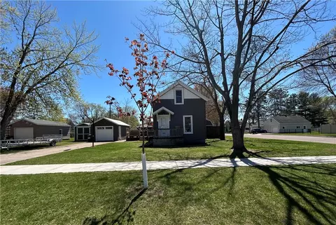 545 W Cedar St, Chippewa Falls, WI 54729