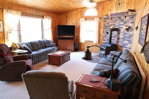 3146 Kilstrom Rd, Webster, WI 54893 photo 4