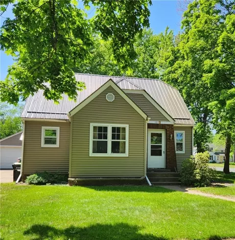 1603 E 8th St #1, Menomonie, WI 54751