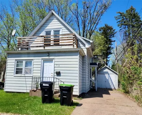 713 12th Ave #1, Menomonie, WI 54751