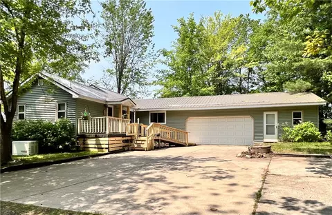 999 N Mcgill Point Rd, Weyerhaeuser, WI 54895