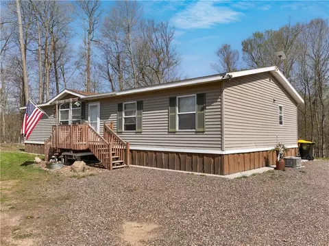 2462 8 12 St, Cumberland, WI 54829