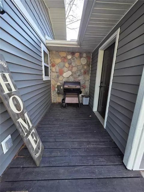 1007 2nd St, Spooner, WI 54801 photo 4