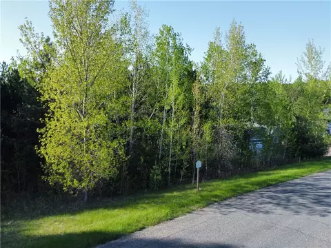 4650 Talmadge Rd, Eau Claire, WI 54701