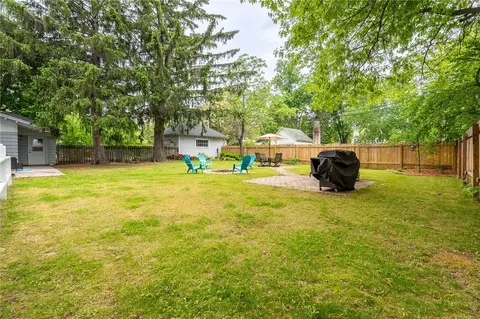 404 Walnut St, Spooner, WI 54801 photo 5