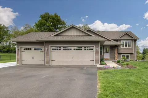 4359 115th St, Chippewa Falls, WI 54729
