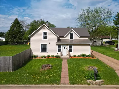 336 Lincoln St, Stanley, WI 54768