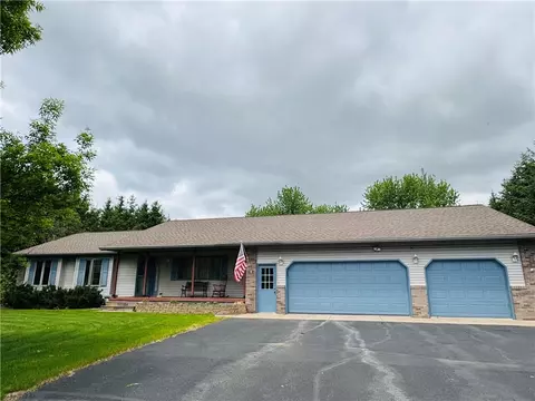 18886 53rd Ave, Chippewa Falls, WI 54729