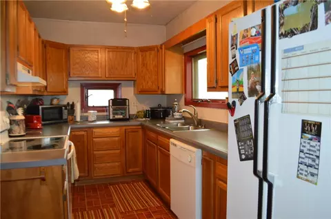 Kitchen - 422 Moore St, Chetek, WI 54728 photo 2 of 3