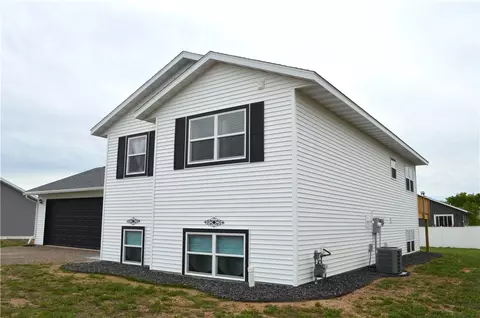 Exterior - 263 Wisconsin Ave, Chetek, WI 54728 photo 3 of 6