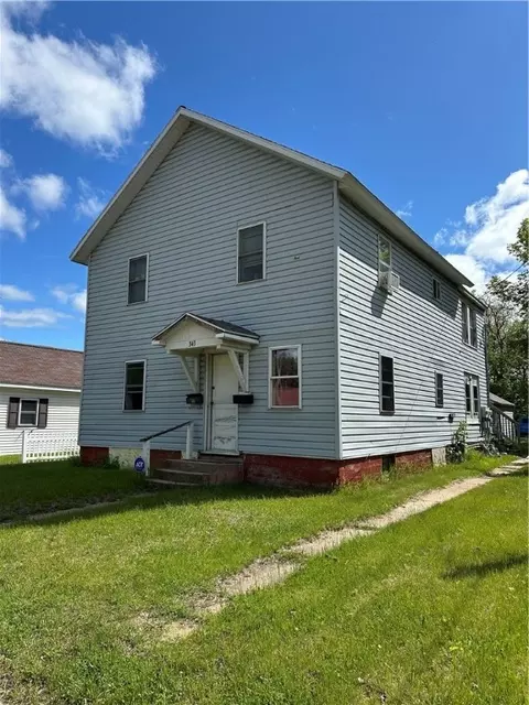 343 N Water St #2, Black River Falls, WI 54615