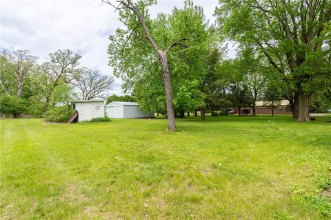 3784 Tamara Dr, Eau Claire, WI 54701 photo 10