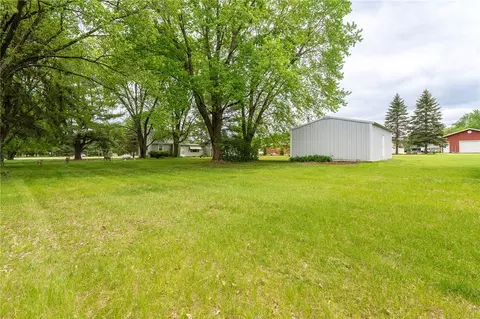 3784 Tamara Dr, Eau Claire, WI 54701 photo 9