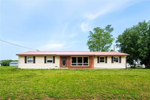 704 W Main St, Mondovi, WI 54755