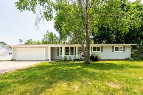1437 W Willow St, Chippewa Falls, WI 54729