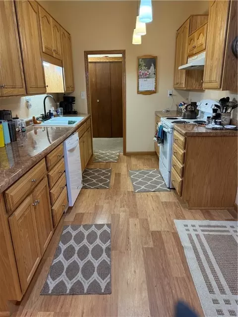 Kitchen - 410-410 W 12 W Elm St, Chippewa Falls, WI 54729 photo 1 of 1