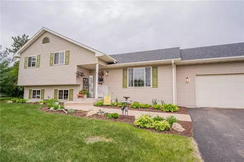 4064 135th St, Chippewa Falls, WI 54729